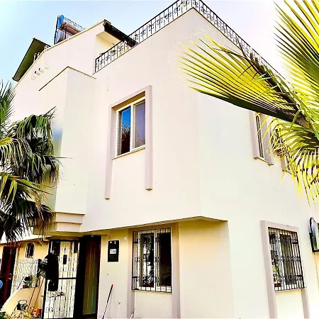 Βίλα Villa Nova *